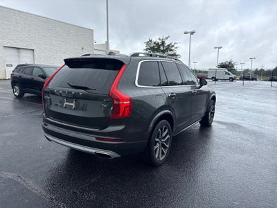 2018 Volvo XC90 T6 Momentum