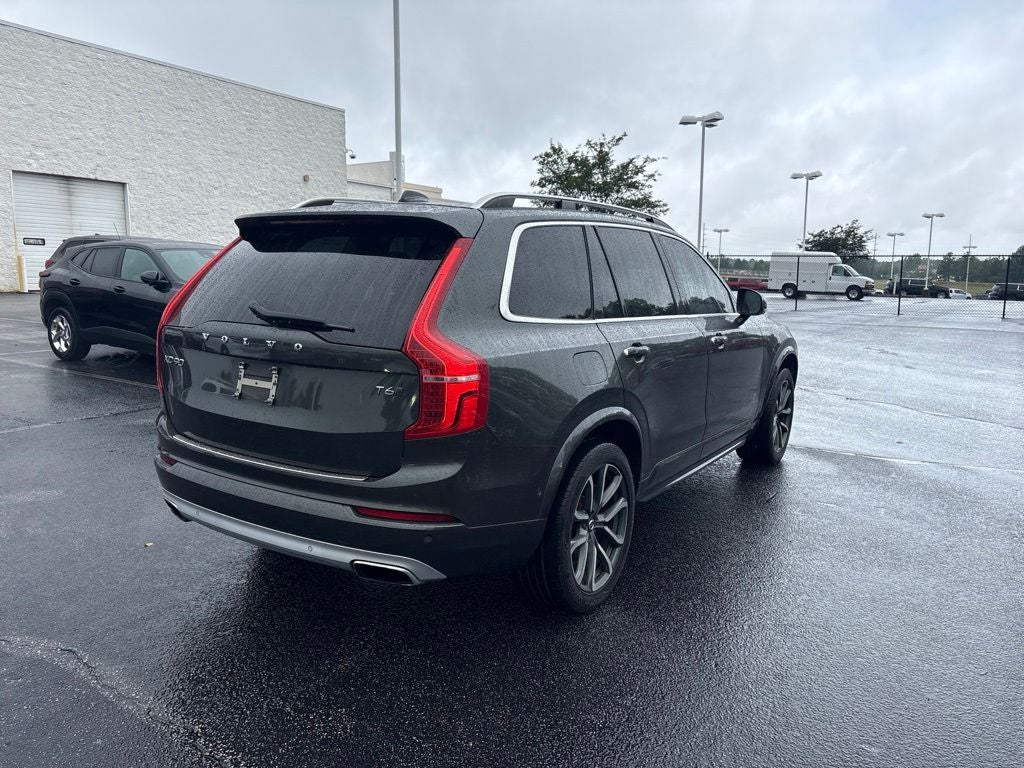 2018 Volvo XC90 T6 Momentum