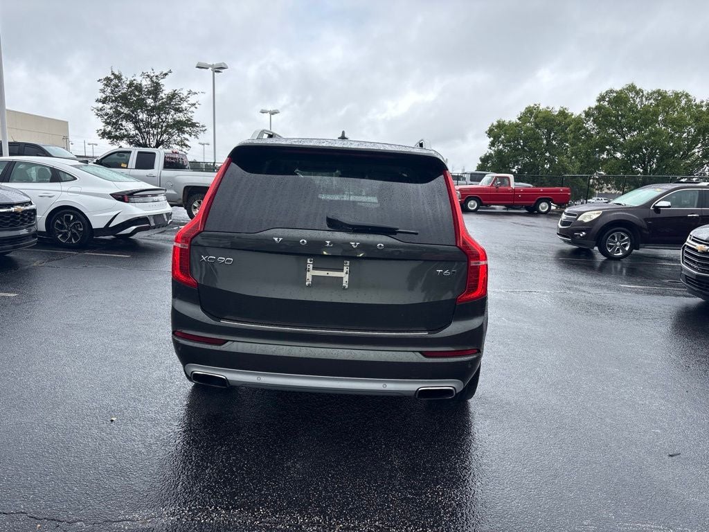 2018 Volvo XC90 T6 Momentum