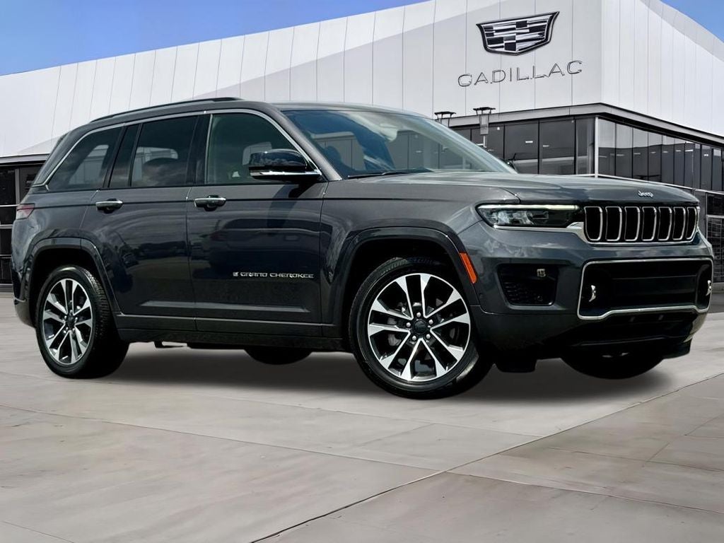 2022 Jeep Grand Cherokee Overland