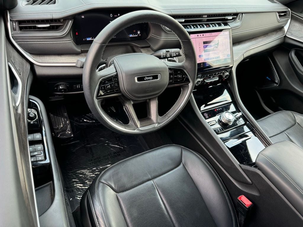 2022 Jeep Grand Cherokee Overland