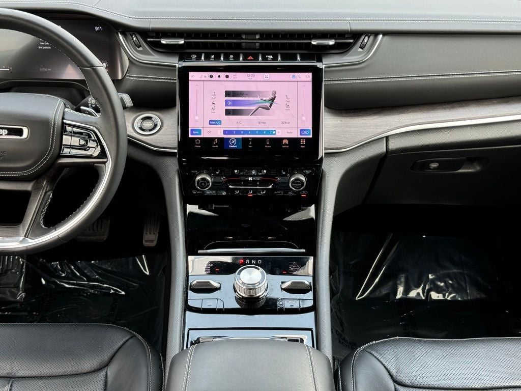 2022 Jeep Grand Cherokee Overland