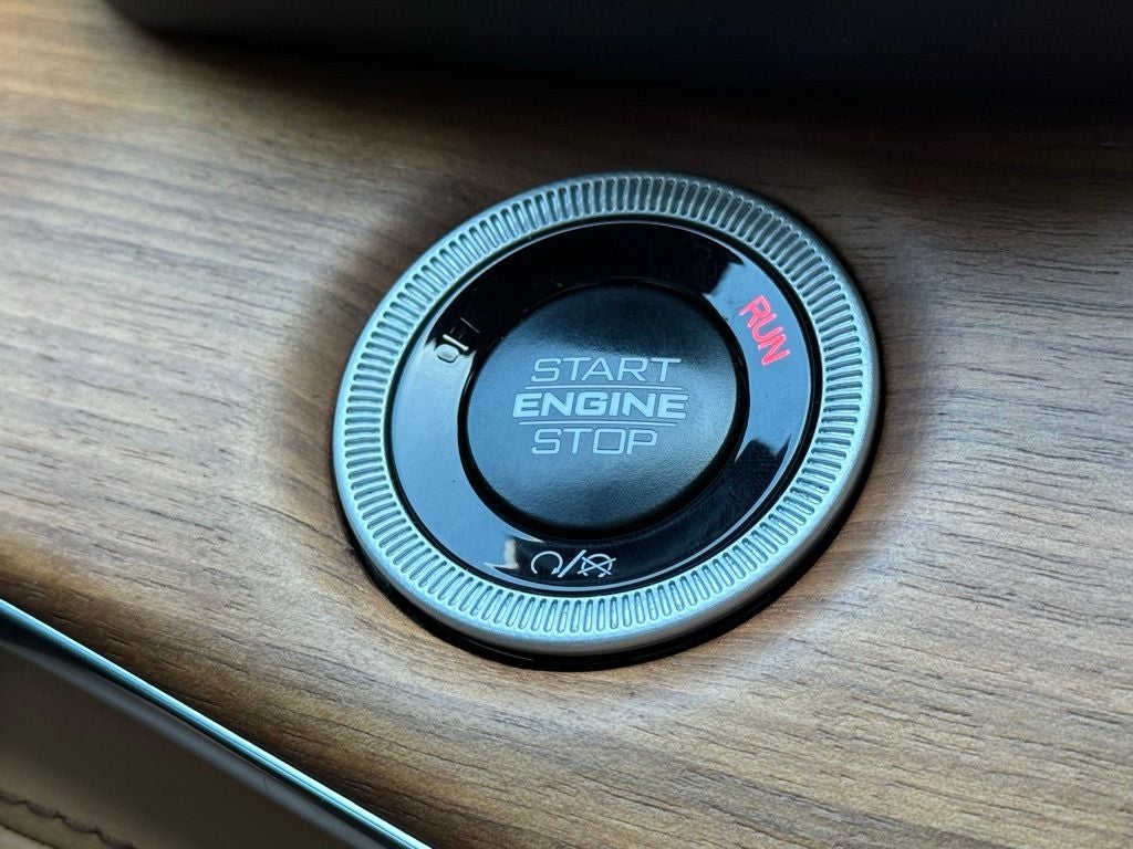 2025 Jeep Grand Cherokee L Summit