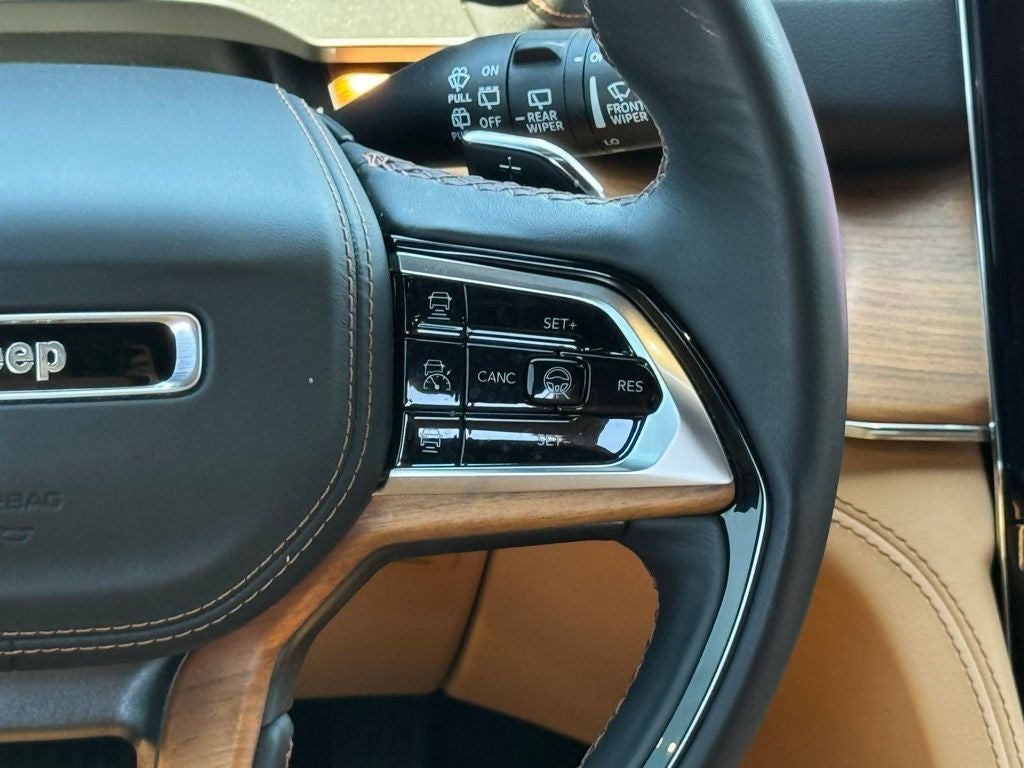2025 Jeep Grand Cherokee L Summit