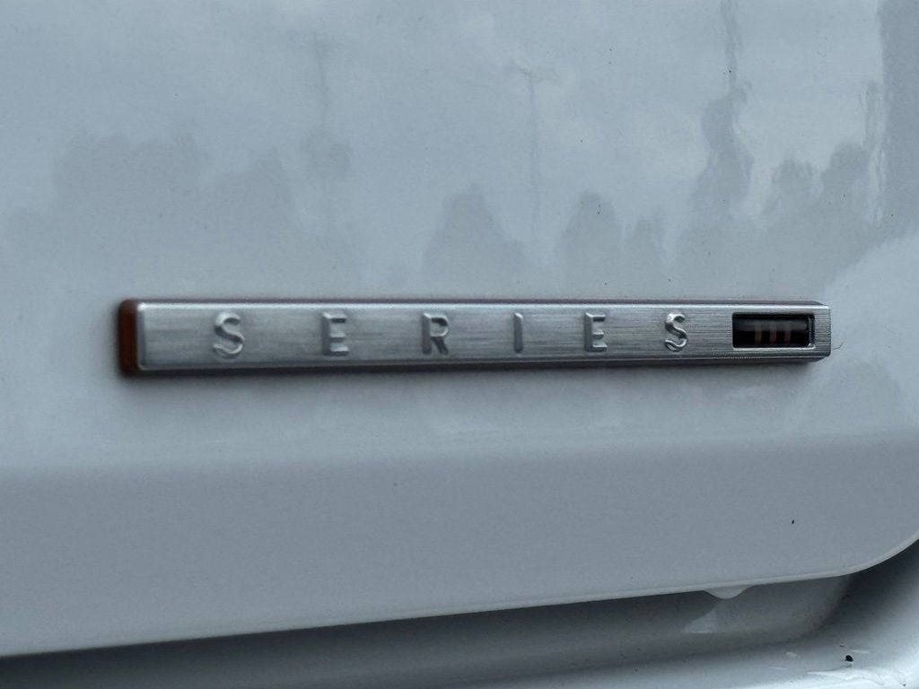 2023 Jeep Grand Wagoneer Series III