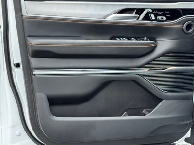 2023 Jeep Grand Wagoneer Series III
