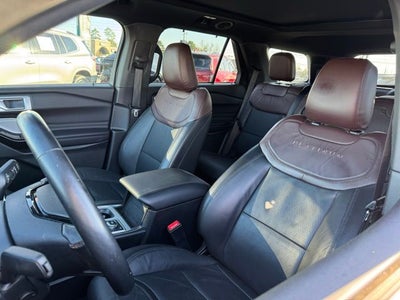 2022 Ford Explorer Platinum