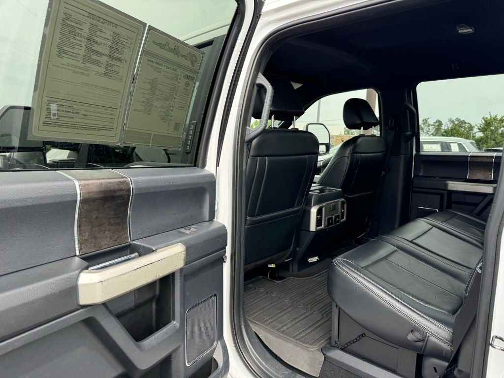 2022 Ford F-250SD Lariat