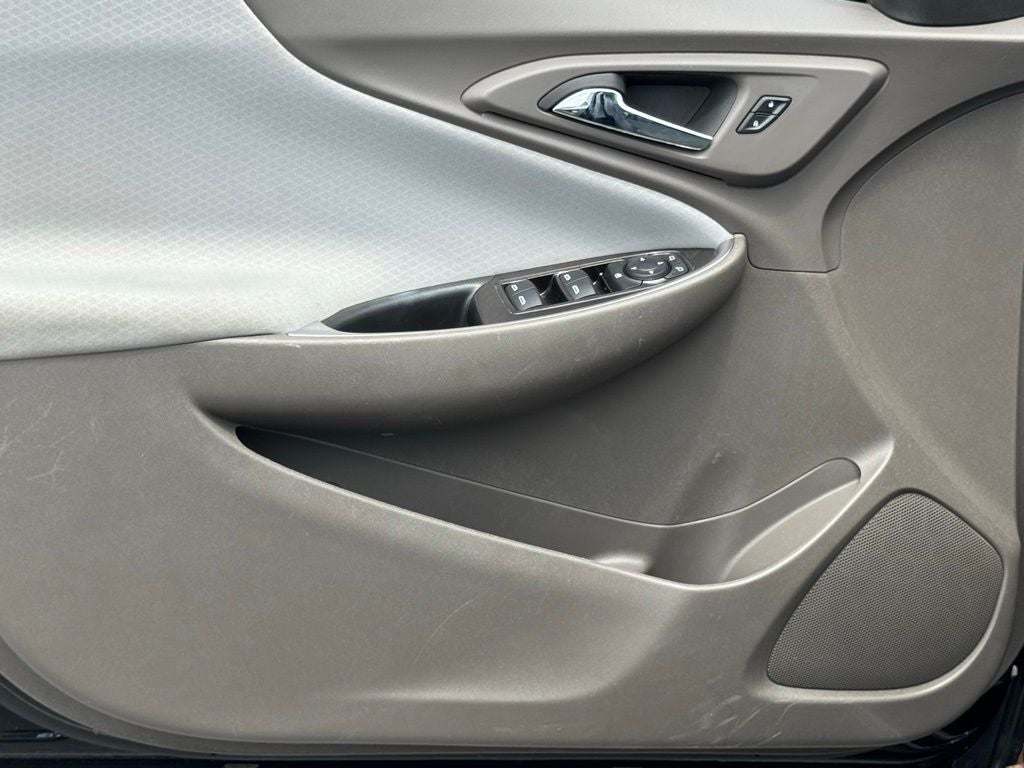 2023 Chevrolet Malibu LS 1LS