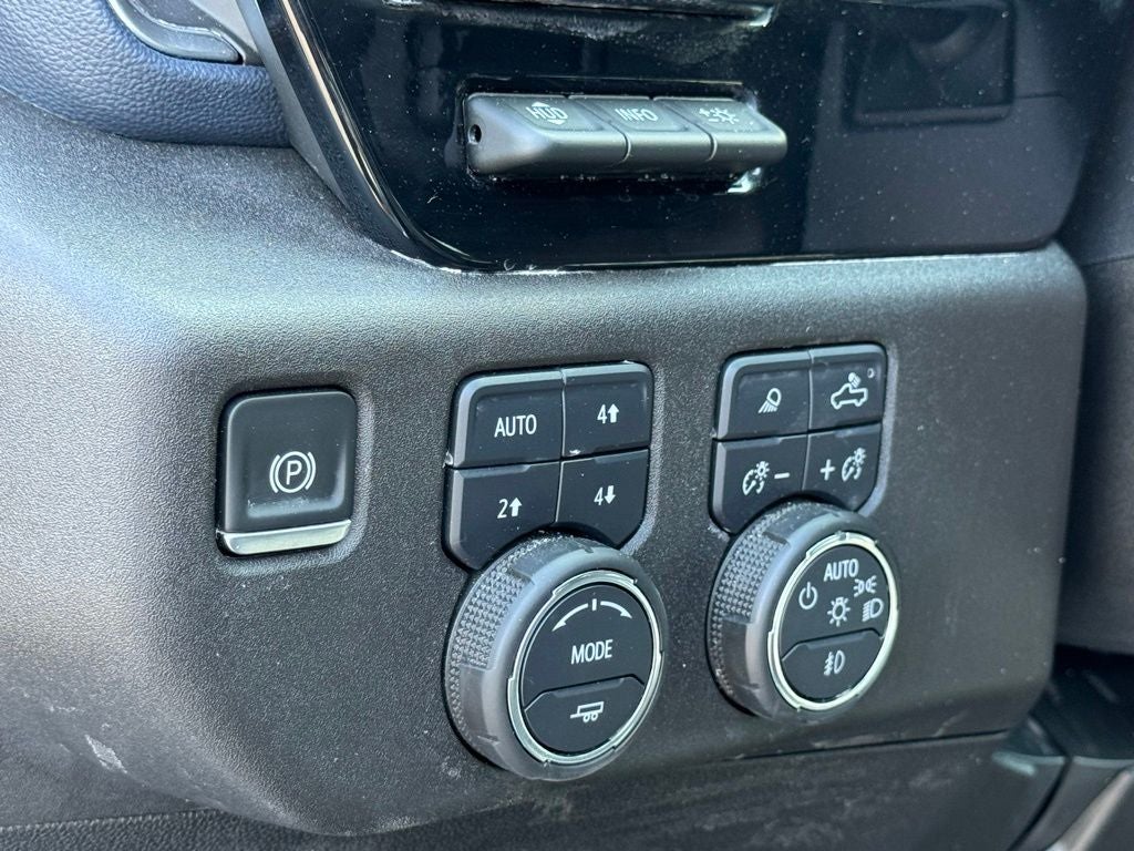 2024 Chevrolet Silverado 3500HD High Country