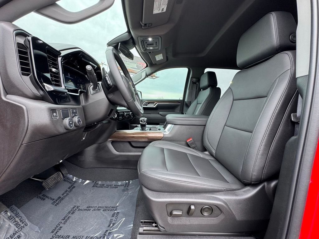 2025 Chevrolet Silverado 1500 LT