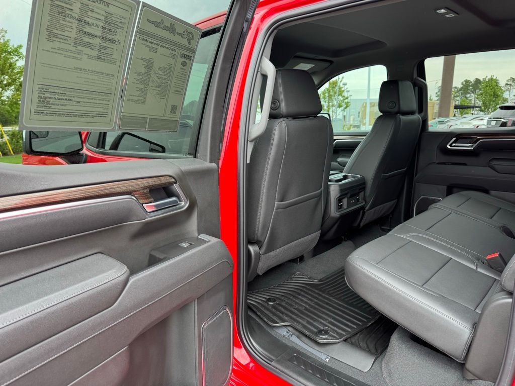 2025 Chevrolet Silverado 1500 LT