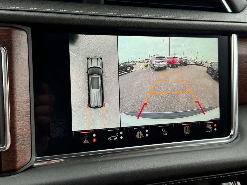 2023 GMC Yukon Denali Ultimate