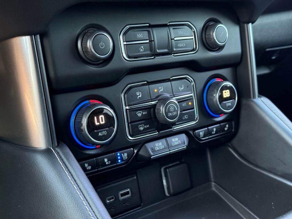 2022 Chevrolet Suburban Premier