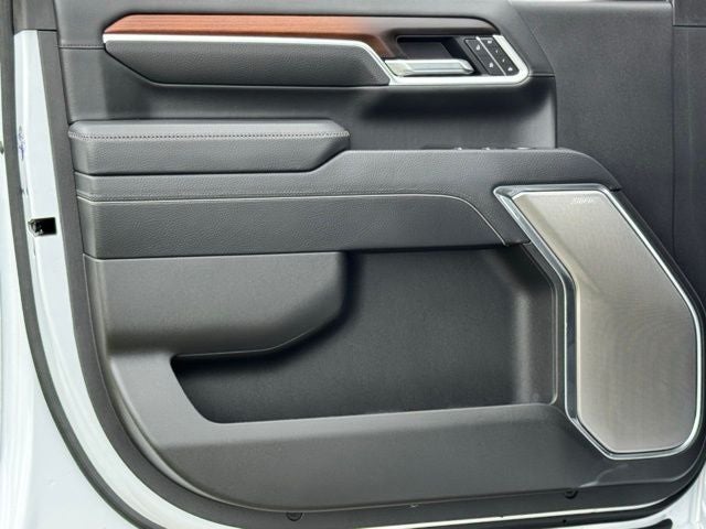 2025 GMC Sierra 3500HD Denali