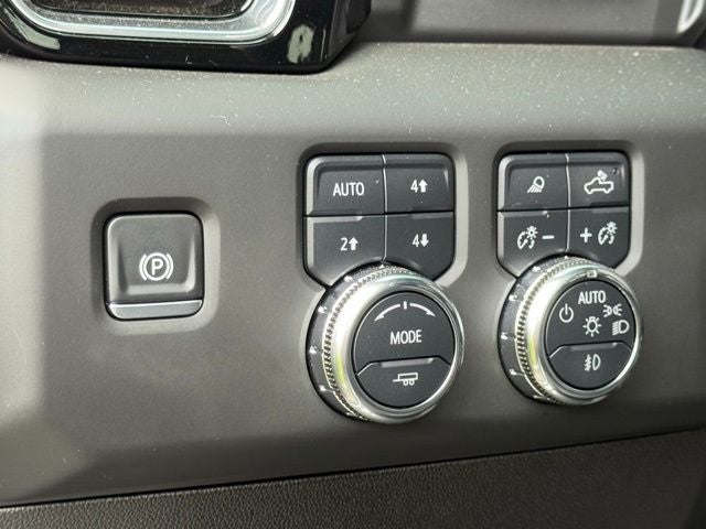 2025 GMC Sierra 3500HD Denali