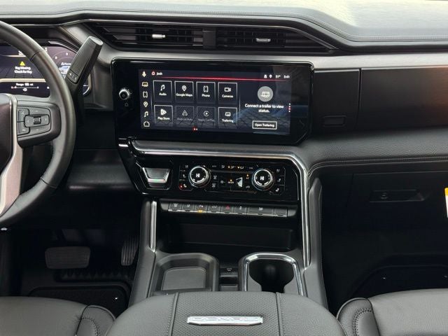 2025 GMC Sierra 3500HD Denali