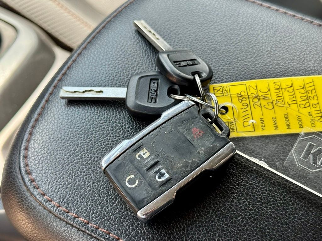 2022 GMC Canyon AT4 w/Leather