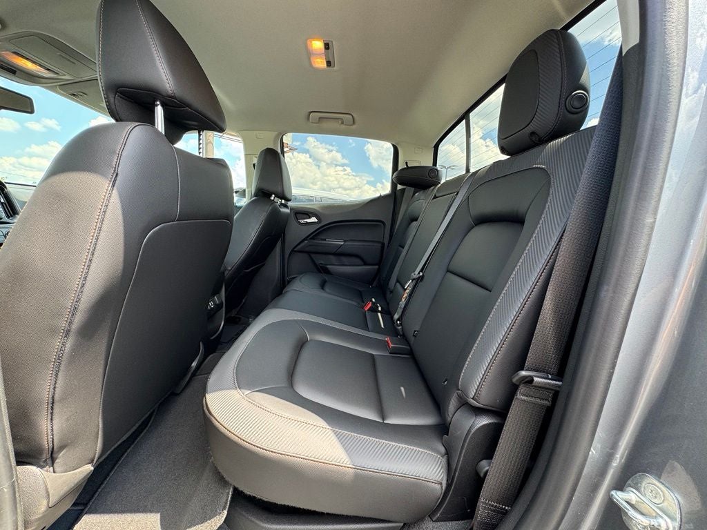 2022 GMC Canyon AT4 w/Leather