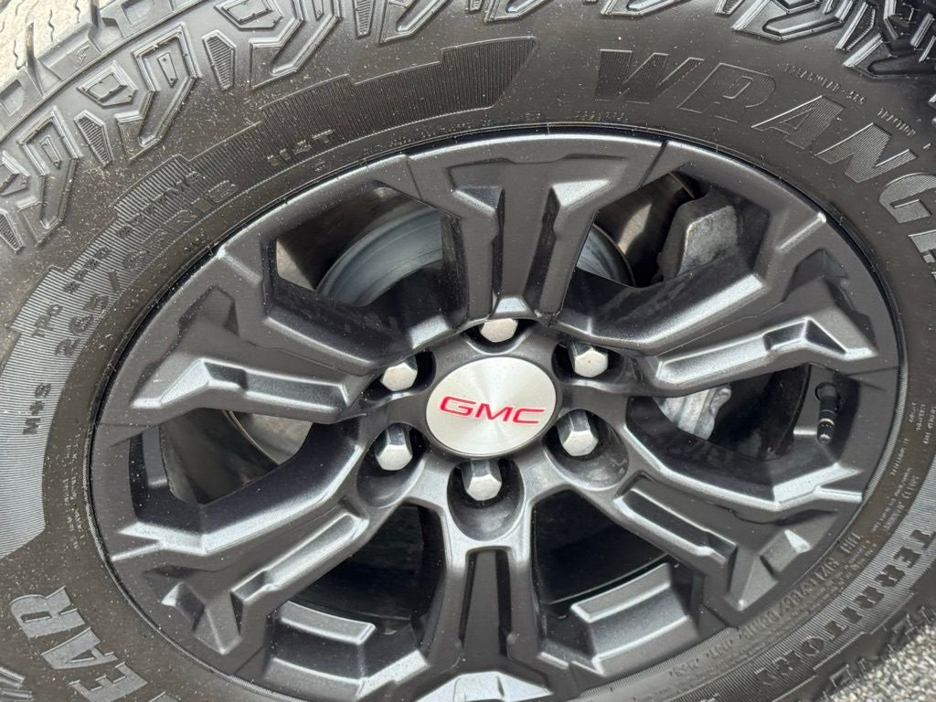 2024 GMC Canyon Elevation