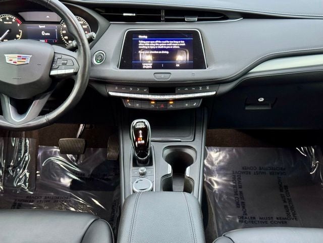 2020 Cadillac XT4 Premium Luxury