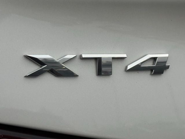 2020 Cadillac XT4 Premium Luxury