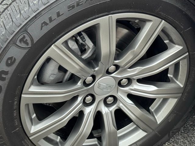 2021 Cadillac XT4 Premium Luxury