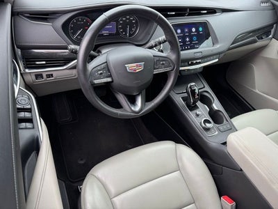 2021 Cadillac XT4 Premium Luxury