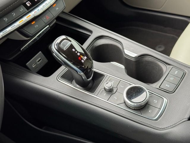 2021 Cadillac XT4 Premium Luxury