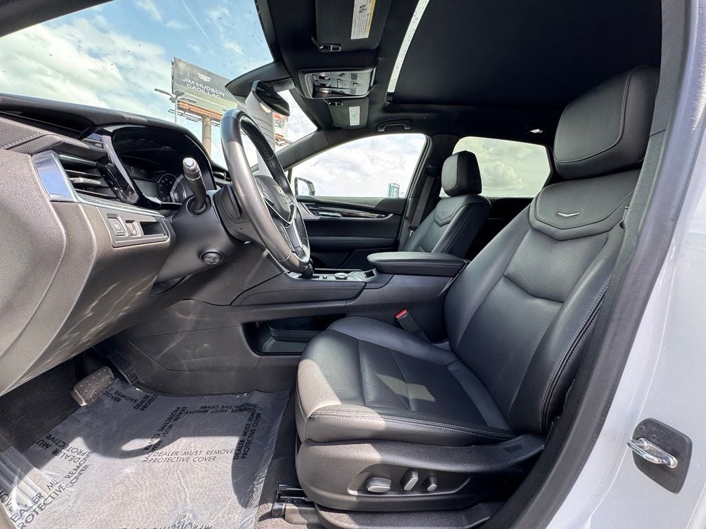 2022 Cadillac XT5 Premium Luxury