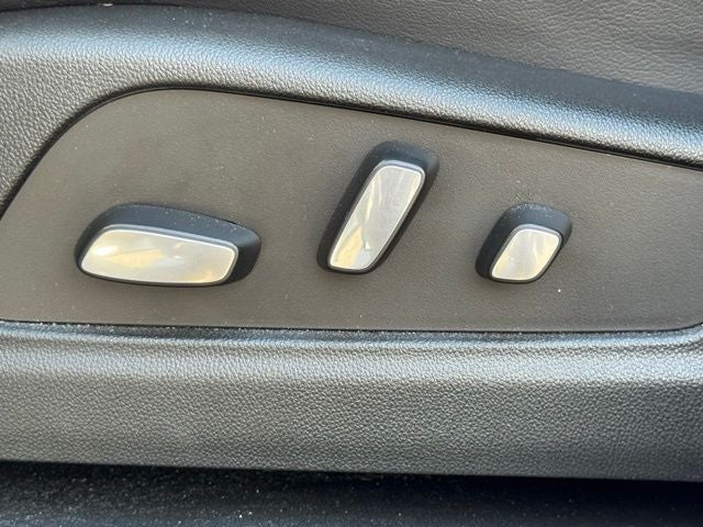 2023 Cadillac XT5 Sport