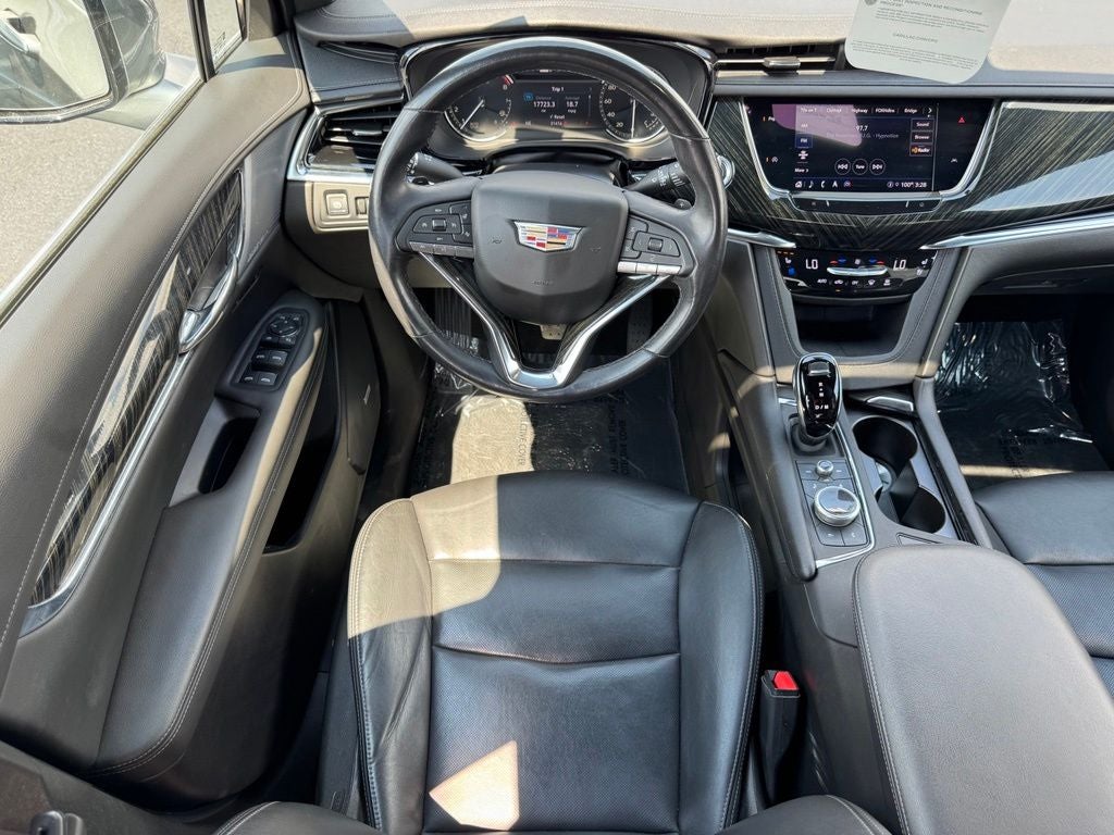 2023 Cadillac XT6 Premium Luxury