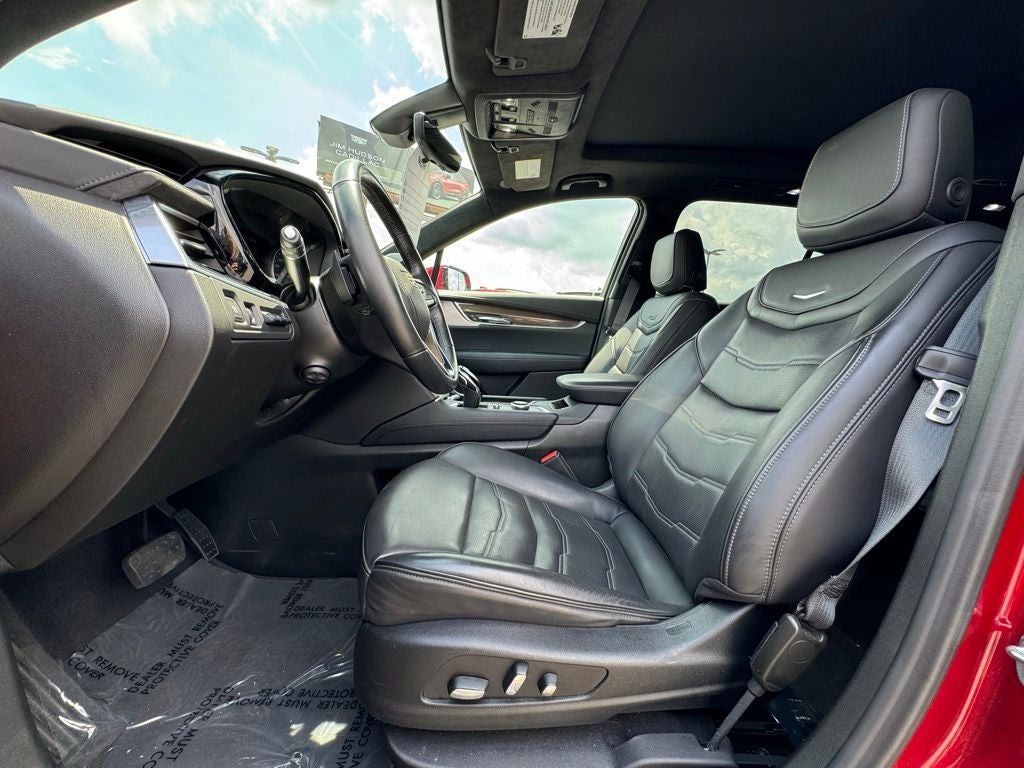 2024 Cadillac XT6 Premium Luxury