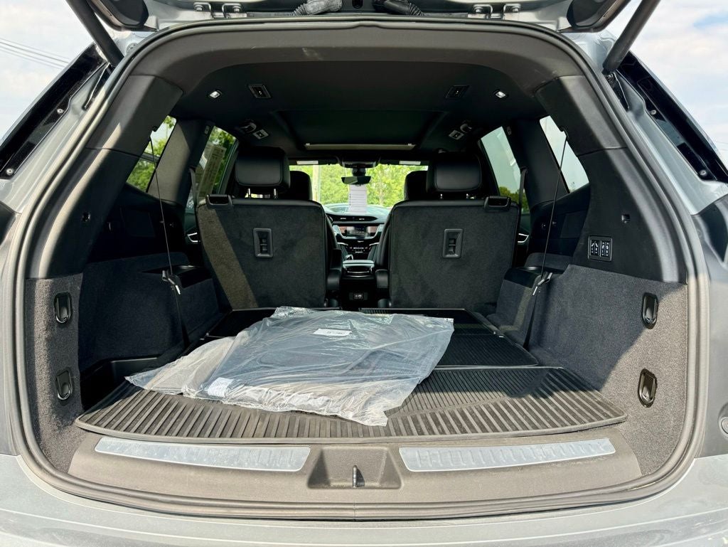 2024 Cadillac XT6 Sport