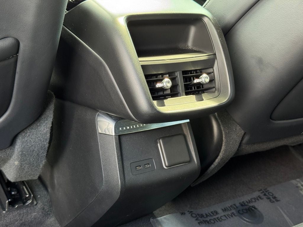 2024 Cadillac LYRIQ Luxury