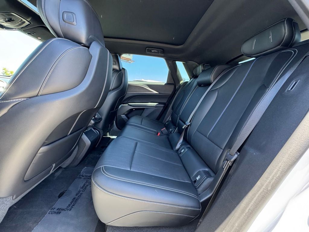 2024 Cadillac LYRIQ Sport