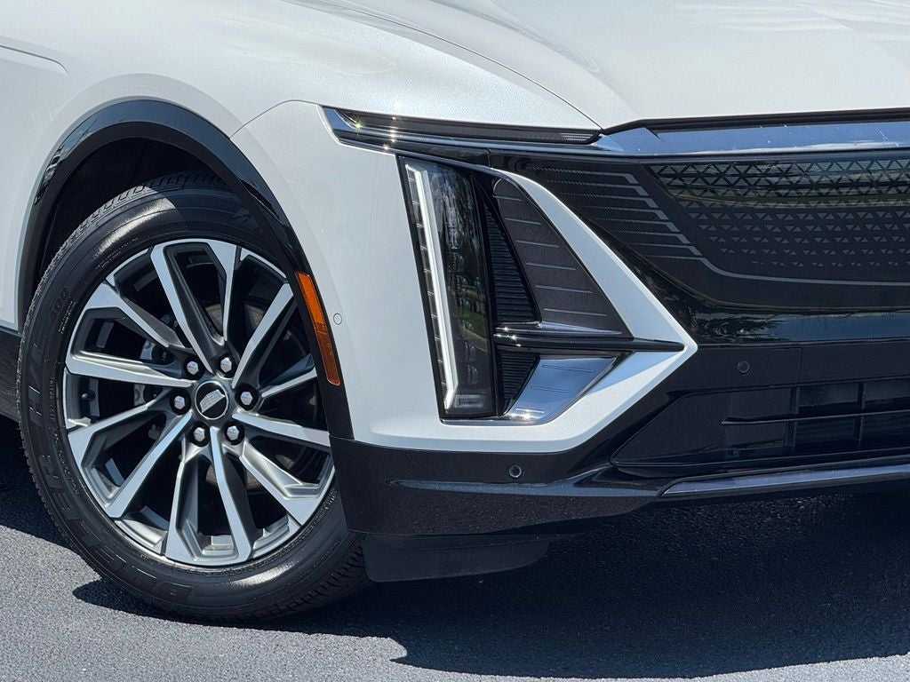 2024 Cadillac LYRIQ Sport