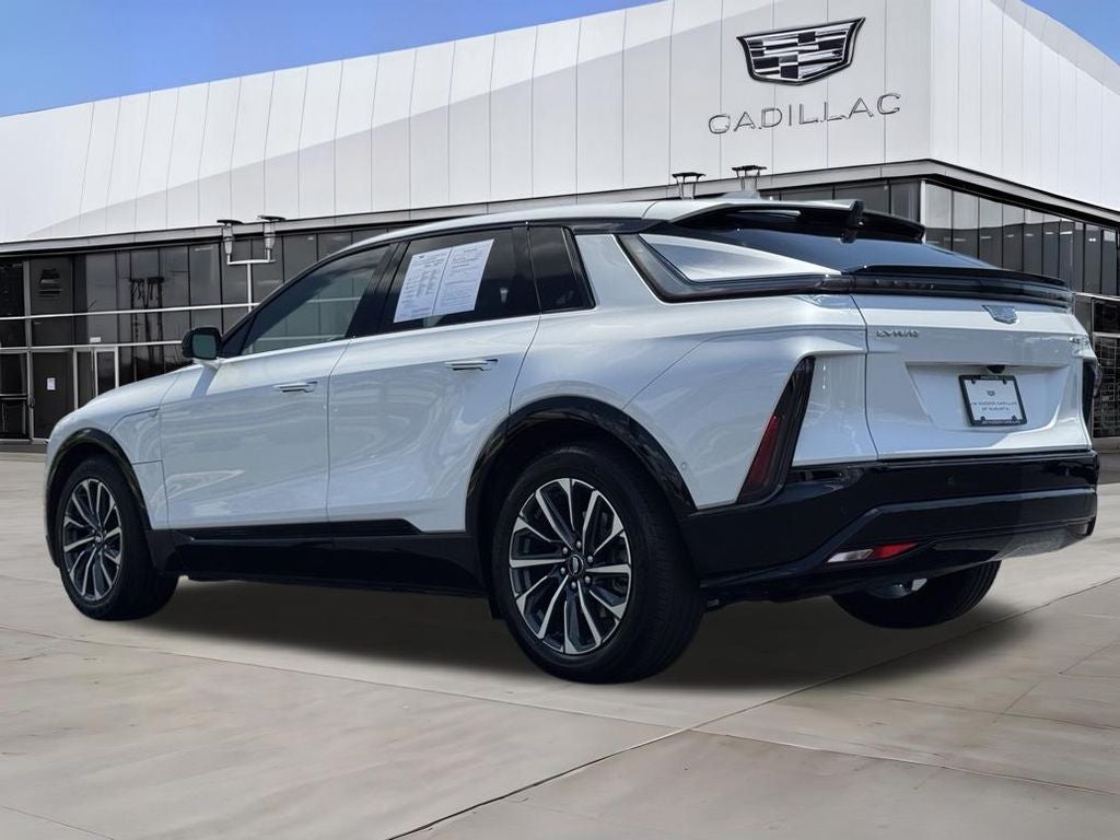 2024 Cadillac LYRIQ Sport