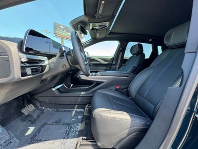 2025 Cadillac LYRIQ Luxury