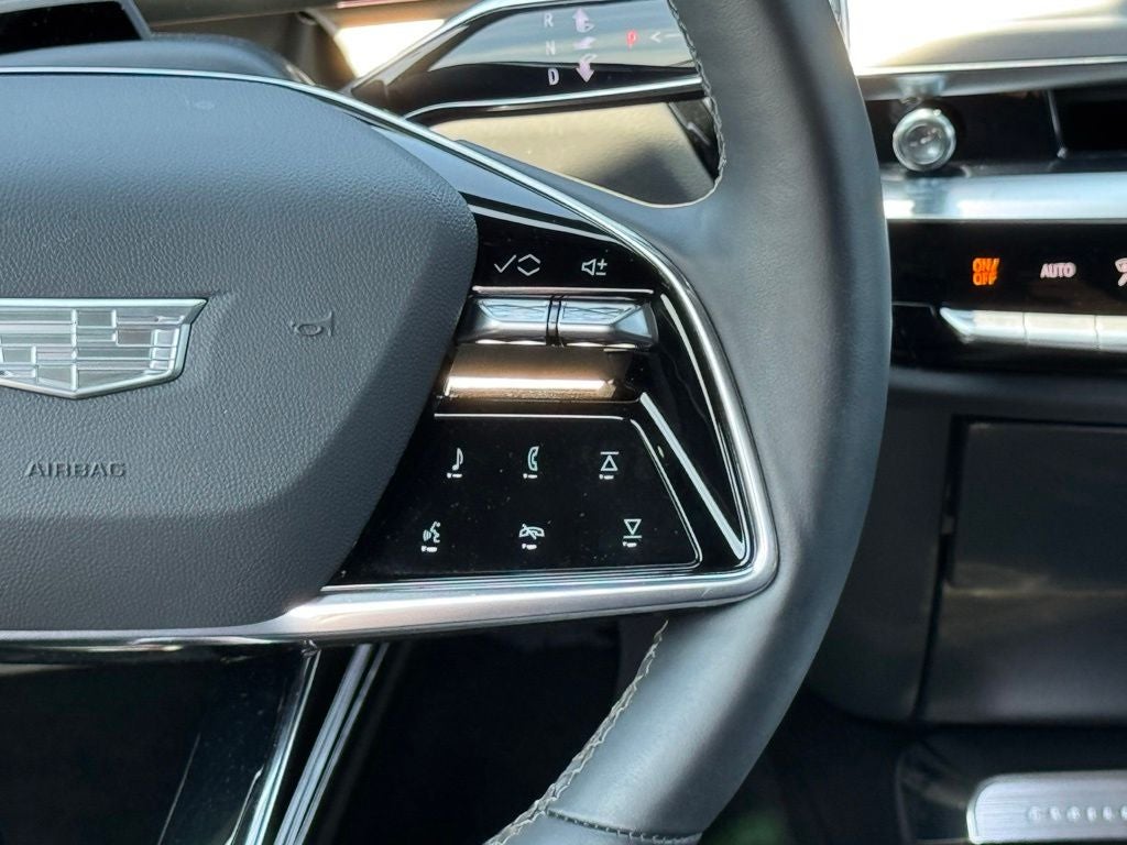 2025 Cadillac LYRIQ Luxury