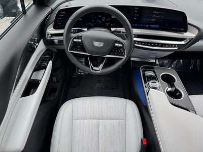 2024 Cadillac LYRIQ Sport