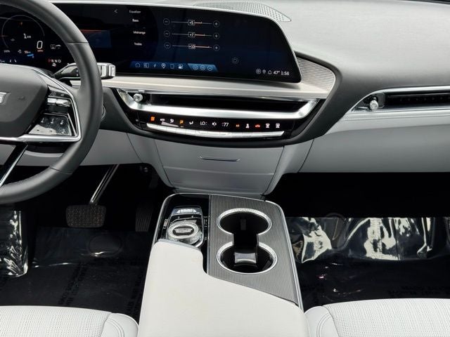 2024 Cadillac LYRIQ Sport