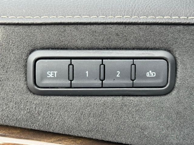 2020 Cadillac Escalade Luxury