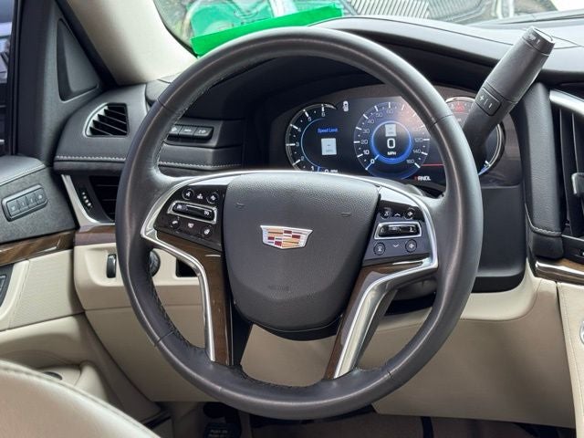 2020 Cadillac Escalade Luxury