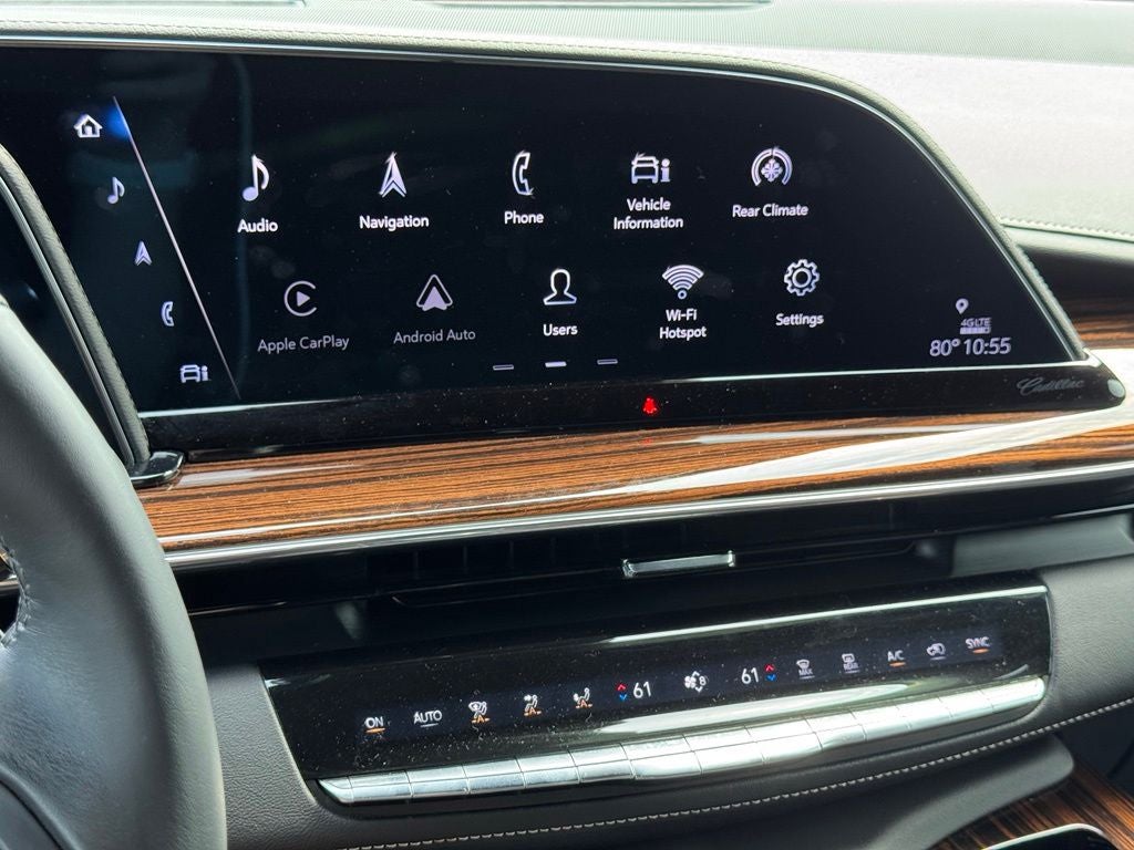 2022 Cadillac Escalade Luxury