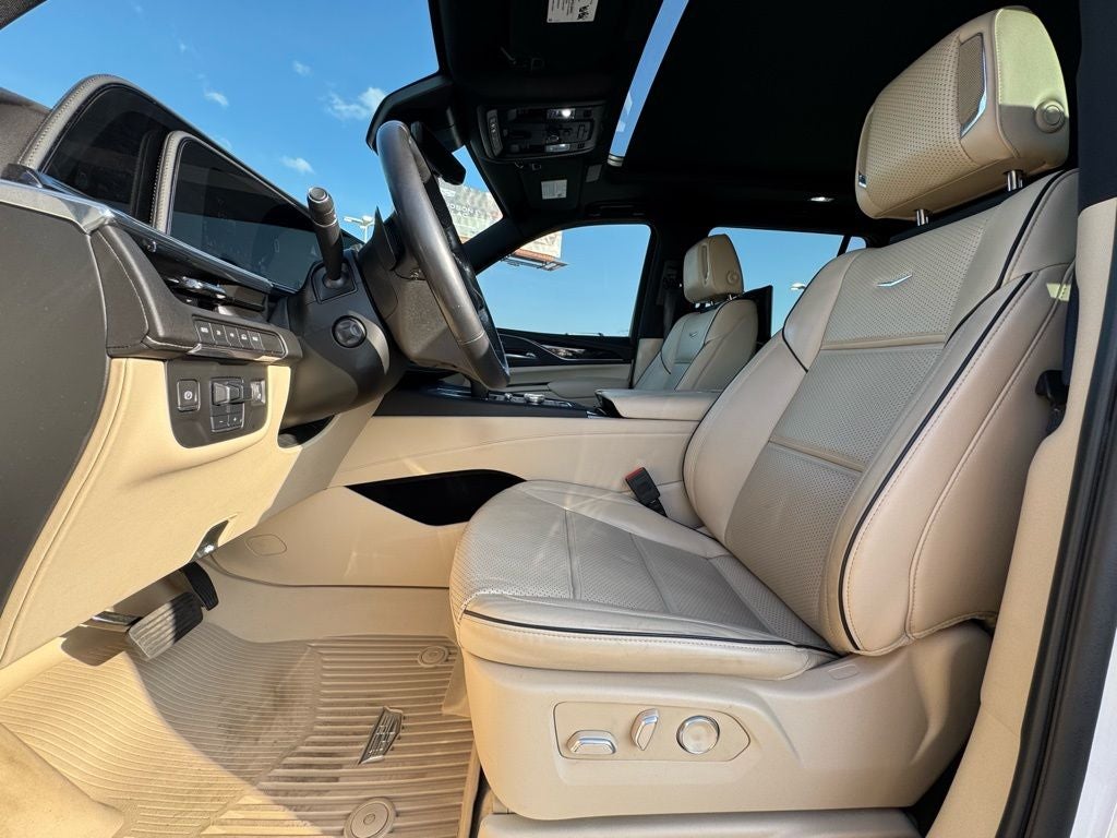 2023 Cadillac Escalade Premium Luxury