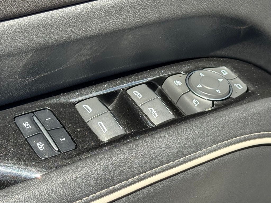 2022 Cadillac Escalade Sport