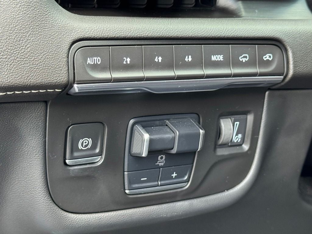 2022 Cadillac Escalade Sport