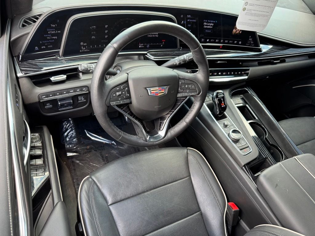 2022 Cadillac Escalade Sport