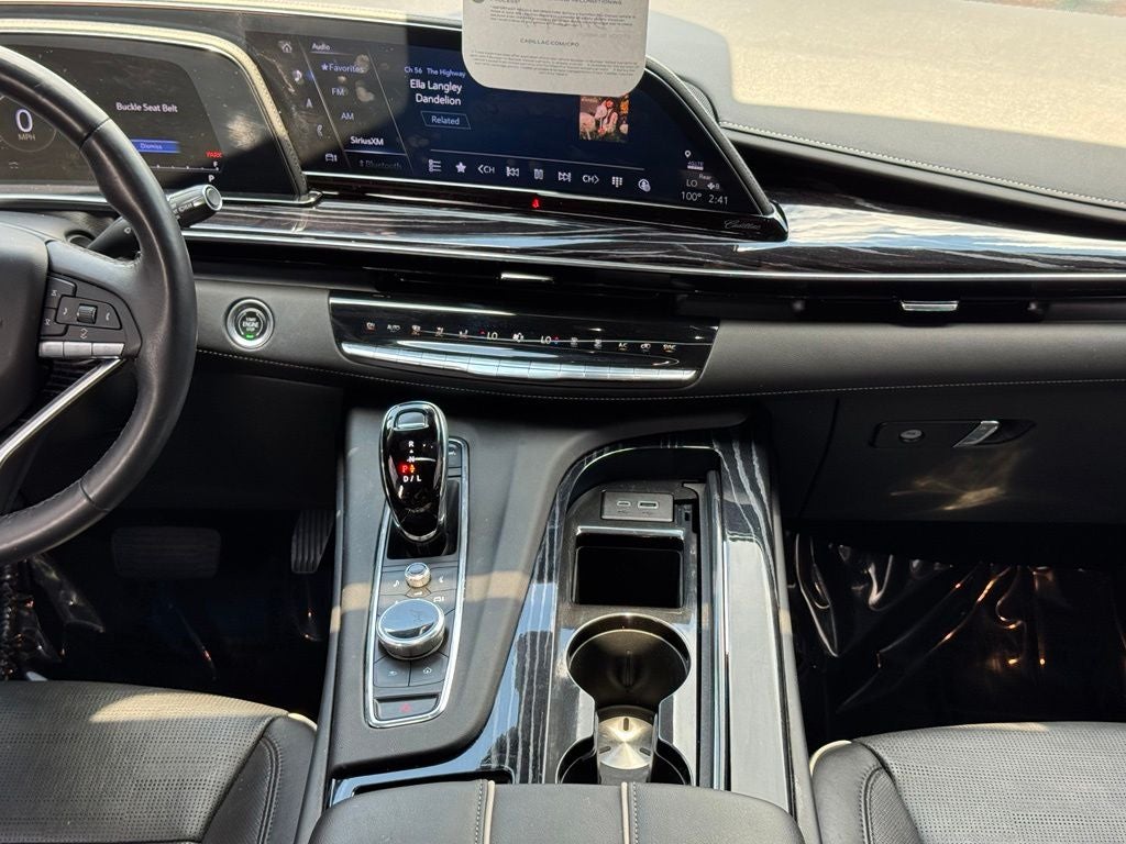 2022 Cadillac Escalade Sport
